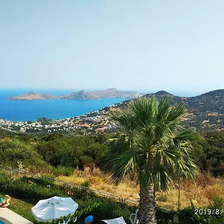 Hill View Gardens Villa *